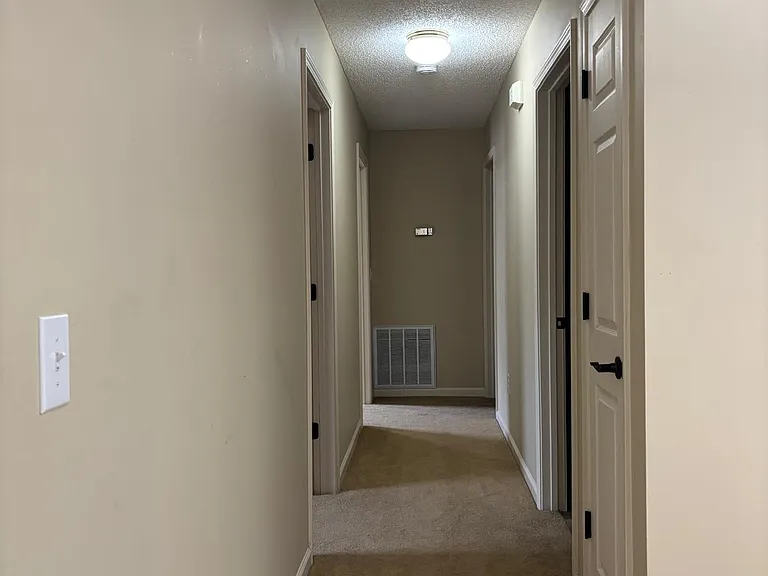 503 Pelham Square Way — Photo 7