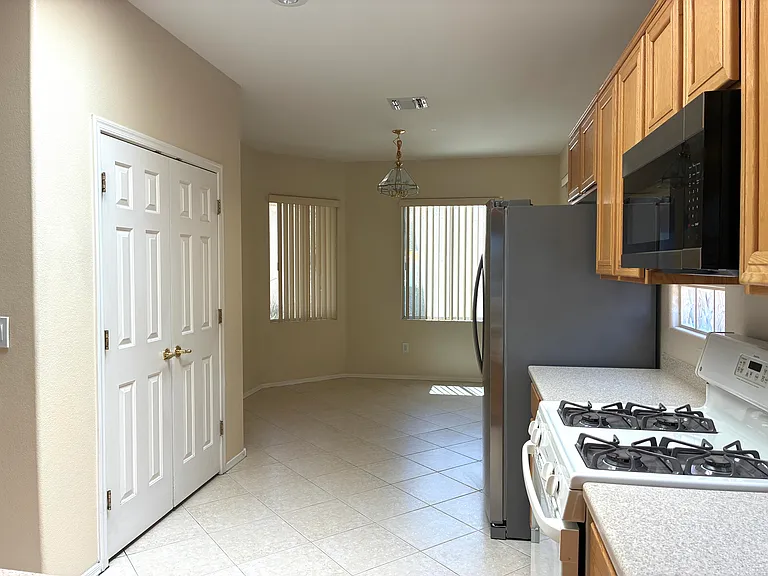 3034 Canal Walk Rd — Photo 14