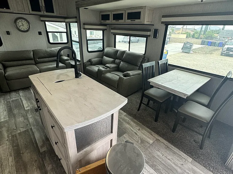 9004 Olive St #TRAILER — Photo 8