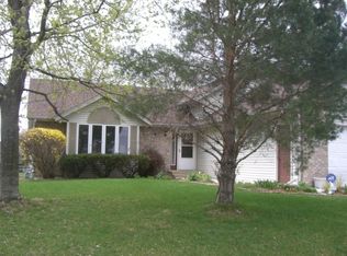 6363 Nimtz Rd, Loves Park, IL 61111