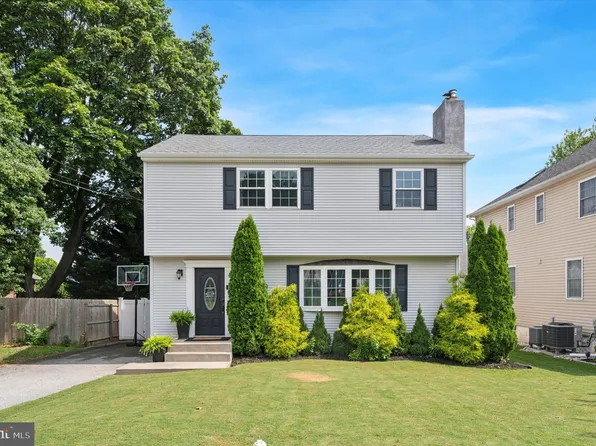 113 Wellington Rd, Aston, PA 19014