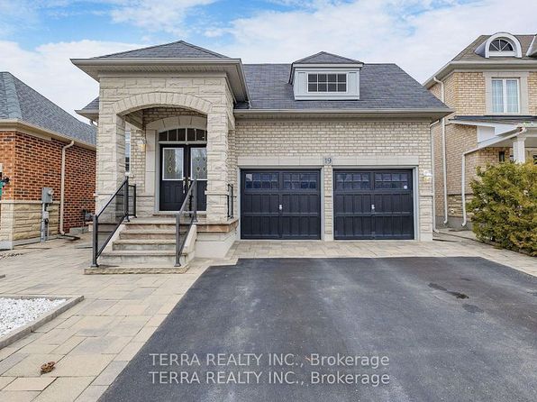 19 Isaiah Dr, Vaughan, ON L4H 0C3