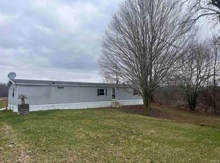 14140 Church Rd, Hudson, MI 49247