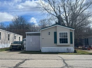 11079 Leader Rd, Chardon, OH 44024