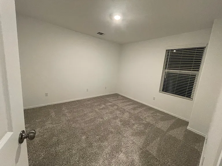 136 Canley Loop — Photo 15