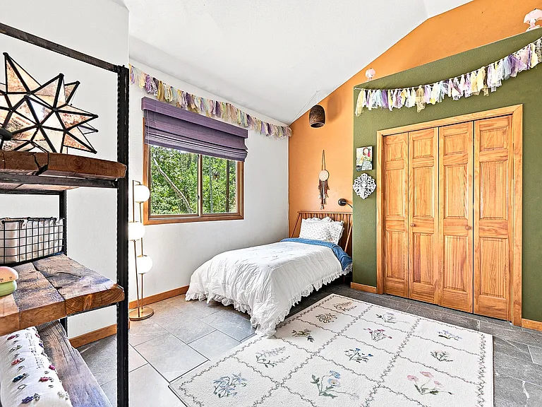 551 Aspen Dr — Photo 18