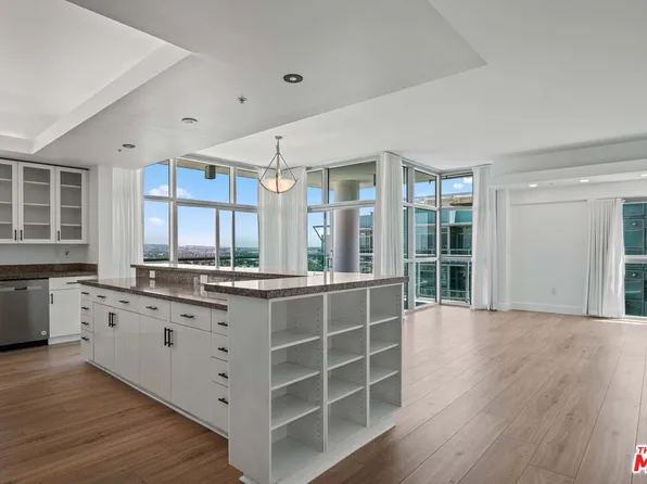 13700 Marina Pointe Dr Unit 1916, Venice, CA 90292