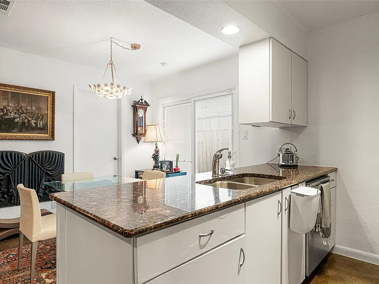 1706 Royal Hill Dr #A — Photo 10