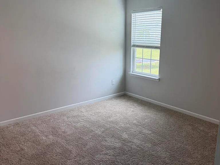 3620 Corinth Dr — Photo 20