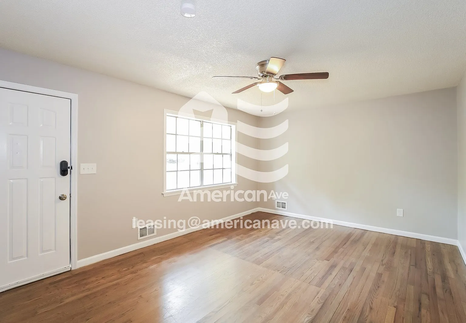 4 bed, 3.0 bath, 1680 sqft, $1,722 — Photo 3