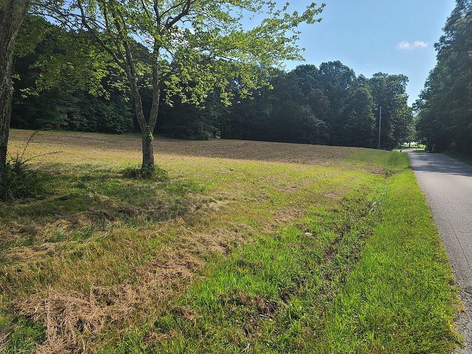 2nd image of 6200 Flatwoods Rd