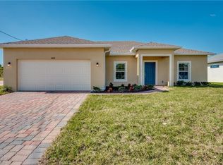 1424 SW 17th Ave, Cape Coral, FL 33991
