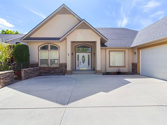 4th image of 1861 Canyon Park Ct