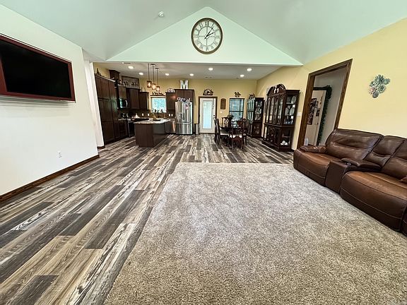 5th image of 5111 Oklahoma Inn Rd