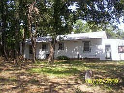 2nd image of 3805 N Elm St