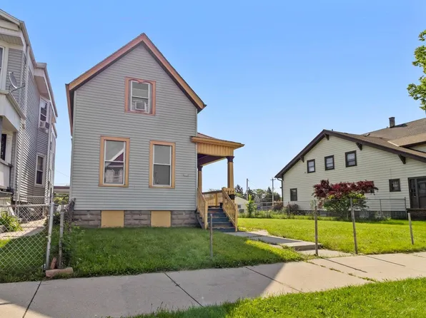 2550 North Vel R Phillips AVENUE, Milwaukee, WI 53212