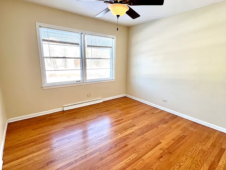 1725 Happ Rd — Photo 10