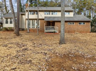 69 Honeysuckle Woods, Lake Wylie, SC 29710