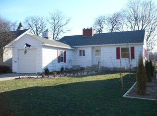 711 Clinton Ct, Findlay, OH 45840