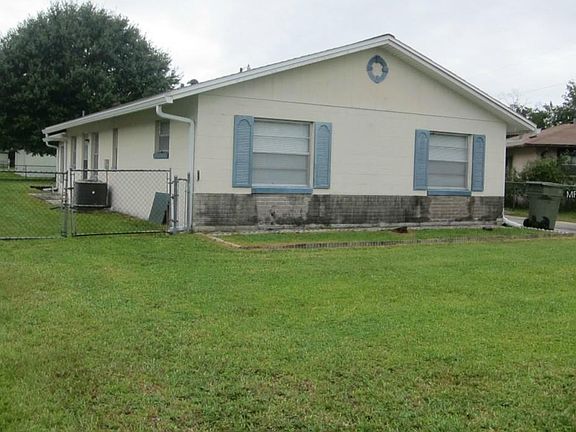 2nd image of 8 S Lavon Ave