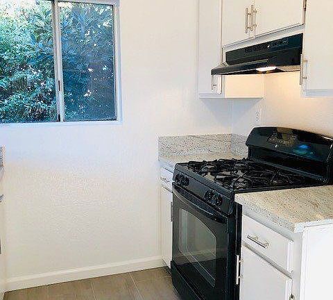 4th image of 4029A E 4th St #6973343
