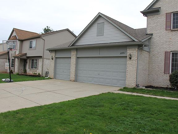 5th image of 40690 Bluesprings Ct