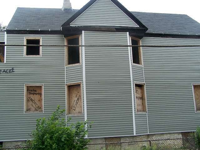 2nd image of 245 W 60th St #1