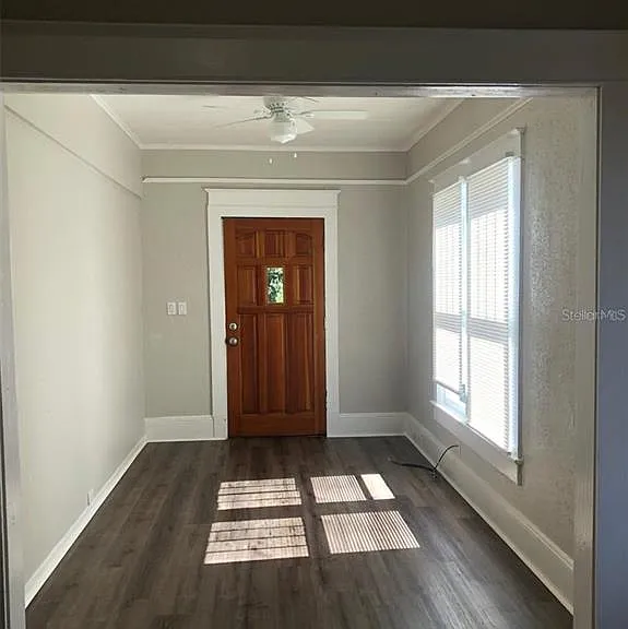 910 S Park Ave #A — Photo 2