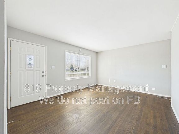 5th image of 15015 White Ave