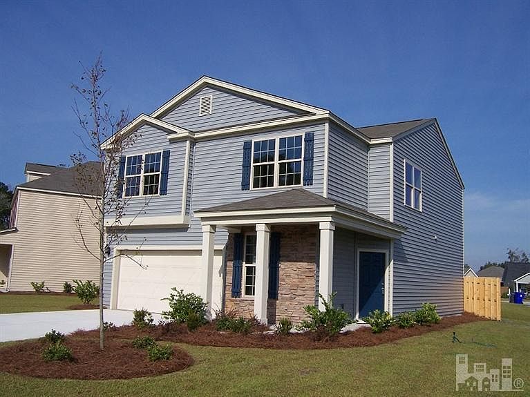 1st image of 2122 Willow Creek