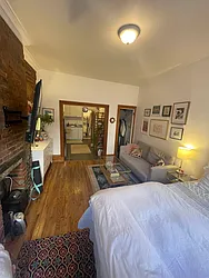 Rented by Weinstein Realty Group