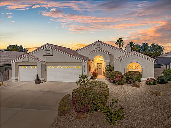 3rd image of 2565 Fox Ridge Ln