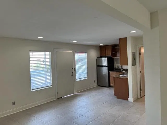 1 bed, 590 sqft, $1,770 — Photo 2