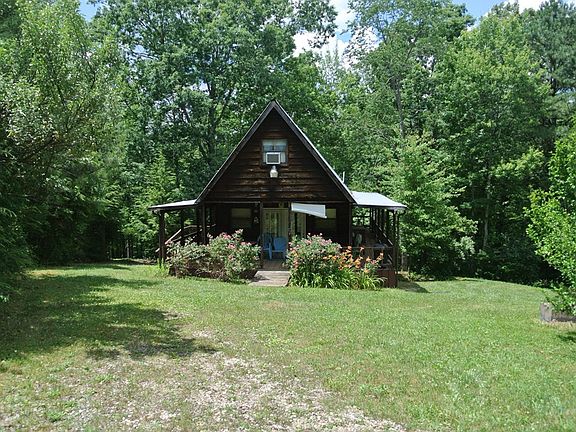 3rd image of 163 Ivy Ln