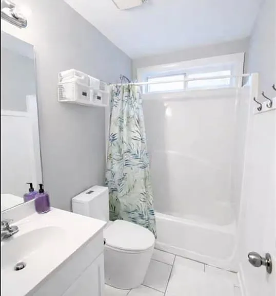 1032 Lena St NW — Photo 12