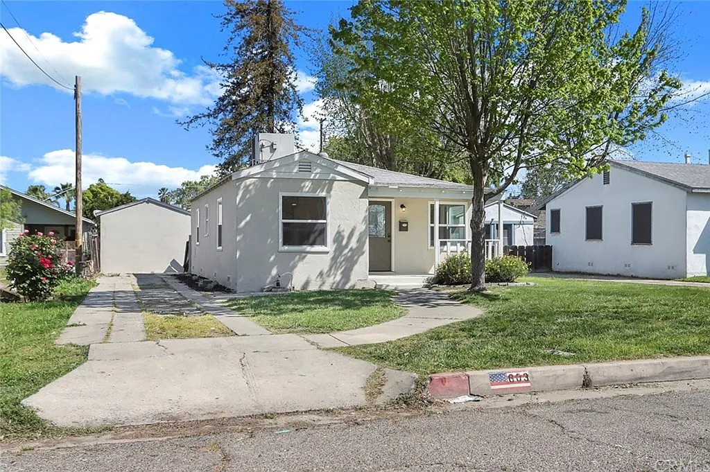 603 Columbia St photo 1