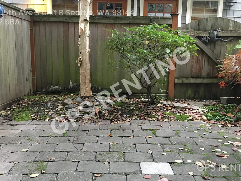 2109 15th Ave S #B — Photo 17
