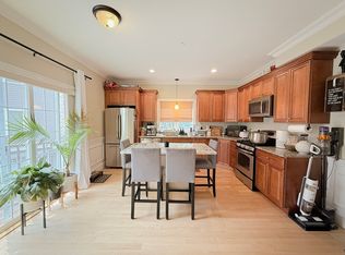 159 Willard St APT 7, Quincy, MA 02169