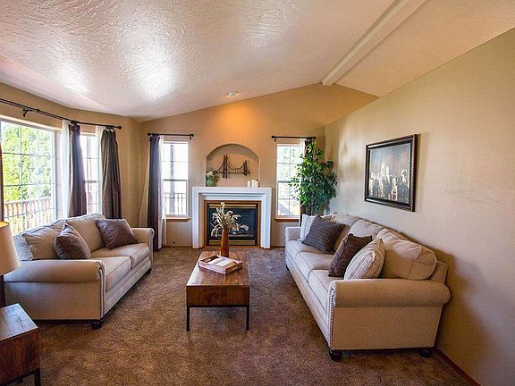 2nd image of 8106 E Sommerset Dr