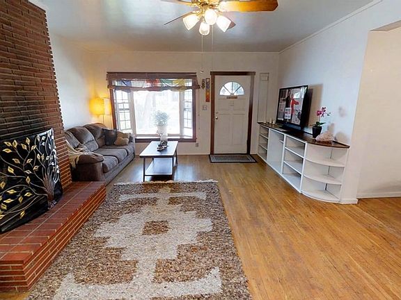 5th image of 2308 W Clark Ave