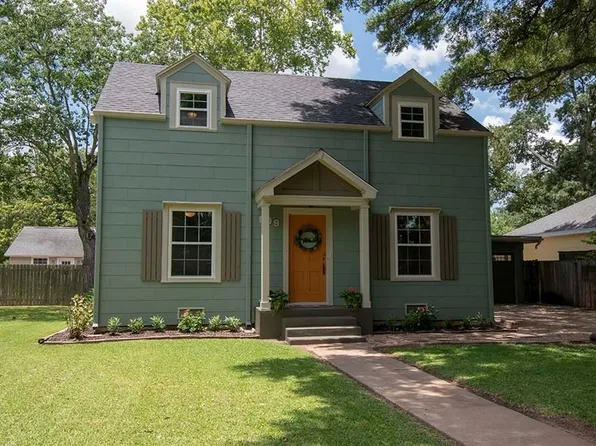 809 Pecan St, Wharton, TX 77488