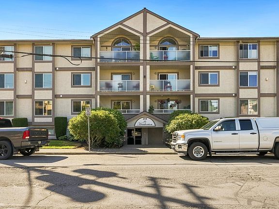 2nd image of 254 1st St #307