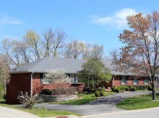 652 Lakeshore Dr, Lexington, KY 40502
