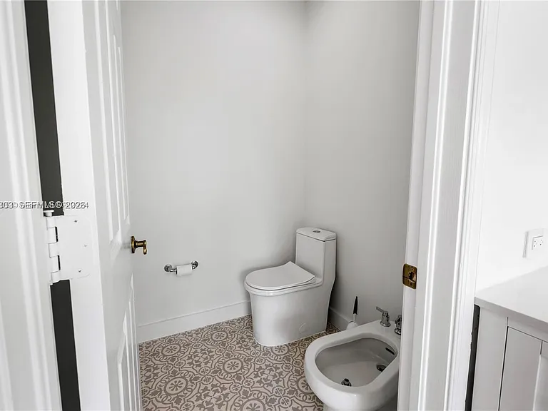 16449 SW 84th Pl — Photo 65