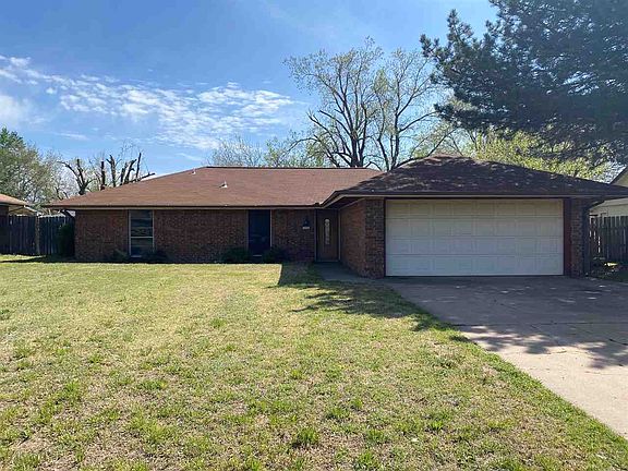 2nd image of 2805 Franklin Dr