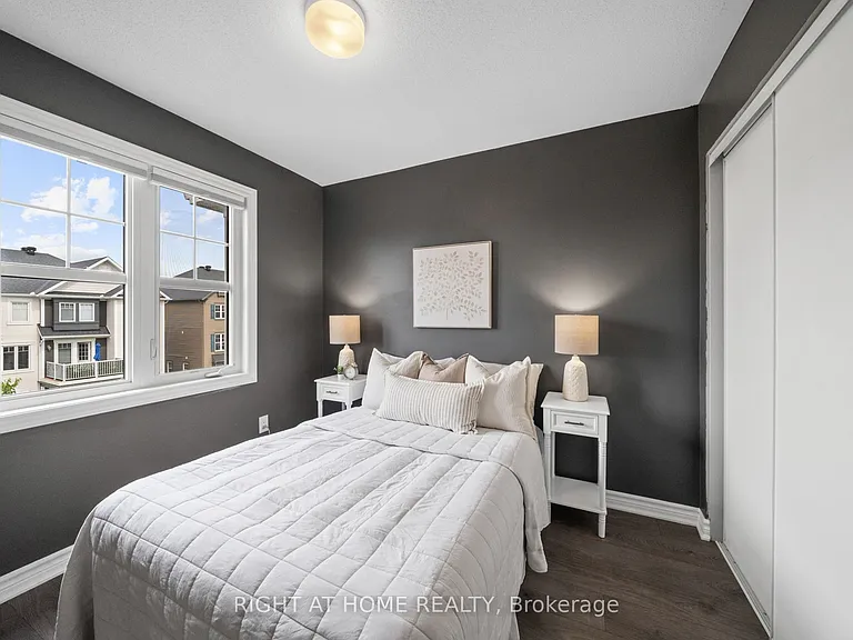 403 Gerardia Ln — Photo 26
