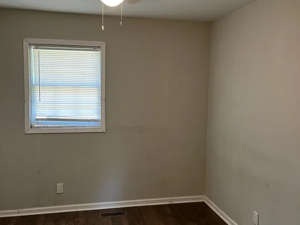 3679 Lindsey Dr, Macon, GA 31206