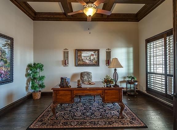 3rd image of 902 Clove Glen Ct