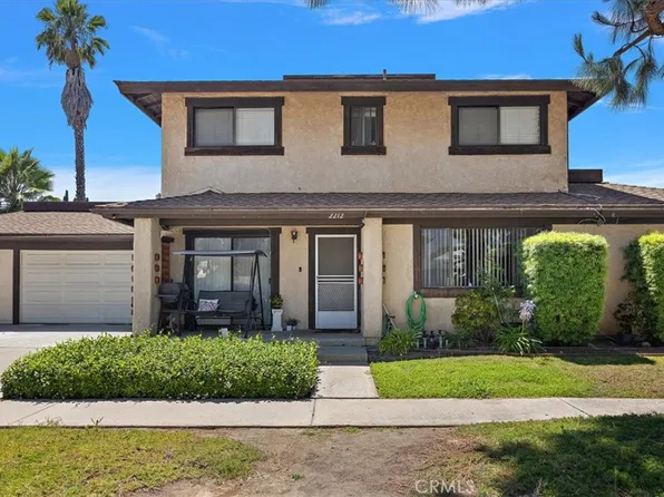 2210 E Buffalo Ave, Santa Ana, CA 92705