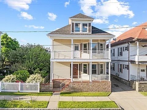 1st image of 29 Winsper St #2